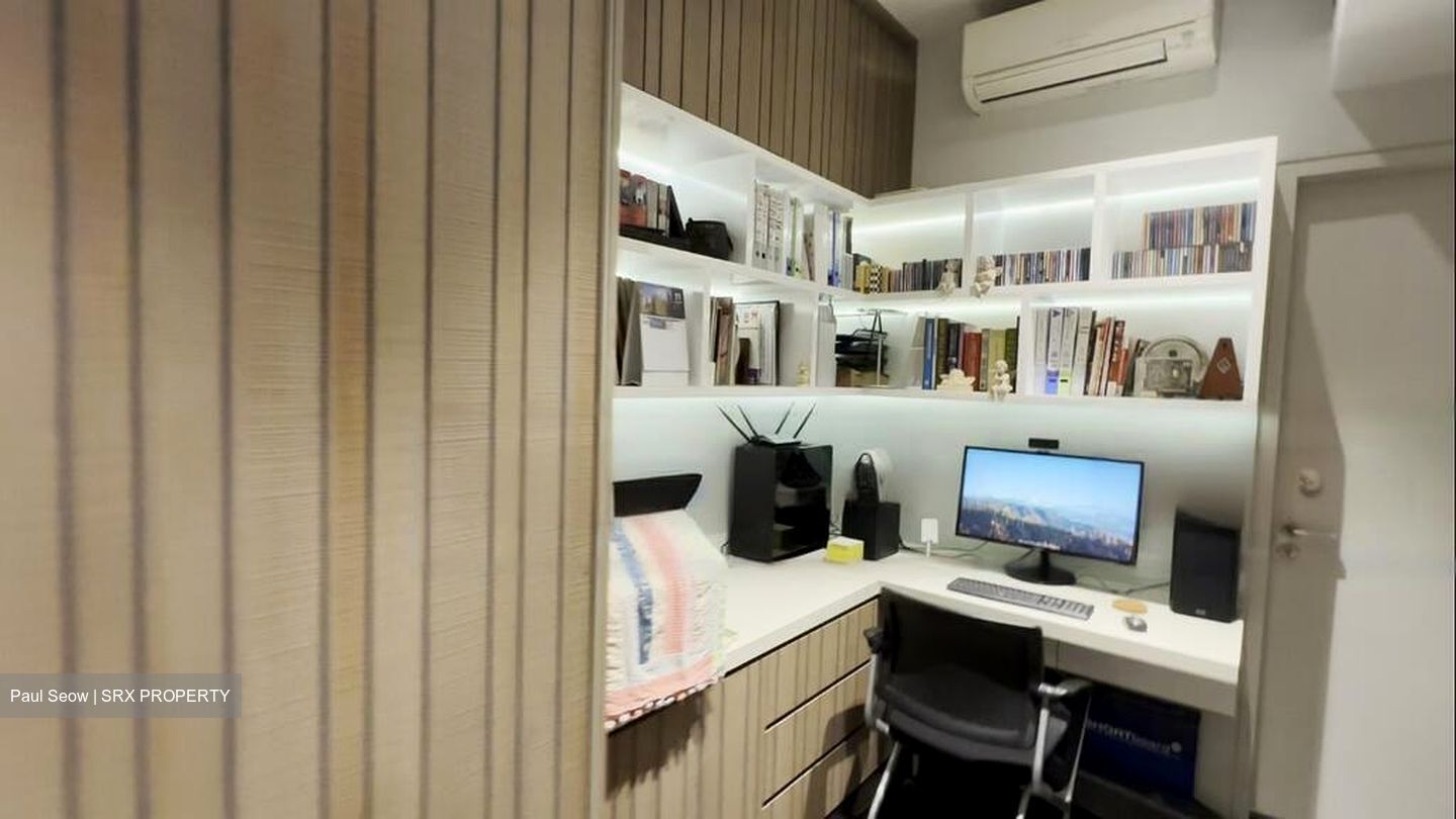 Village @ Pasir Panjang (D5), Condominium #449703001